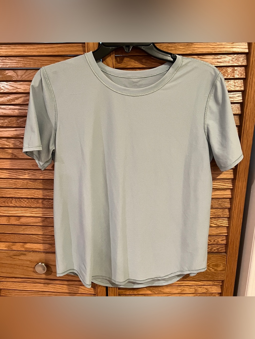 Lululemon High Neck run/train tee size 8